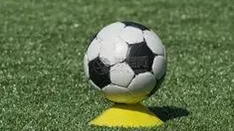 国安高层谈恒大转会传闻：核心球员决不轻率出售