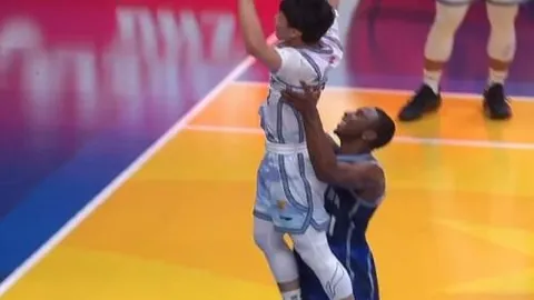 全国女子举重71公斤级决赛巅峰对决